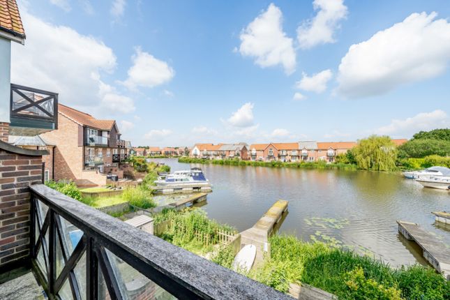 2-bed house on 3, The Moorings, Lincoln, £205,000