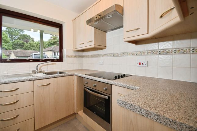 19 Kingfisher House, Lifestyle Village, High Street, Old Whittington photo 4