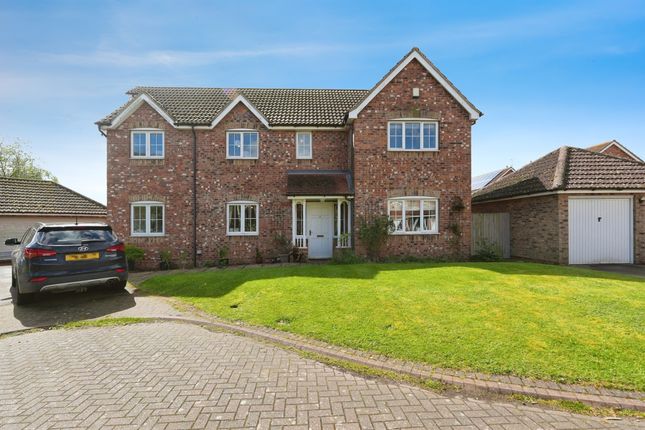 Thumbnail Detached house for sale in Chapel Court, Hibaldstow, Brigg