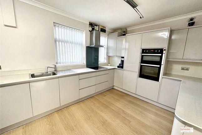 Windermere Terrace, Stanley photo 4