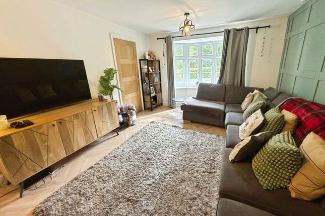 16, Brattice Drive, Swinton photo 4