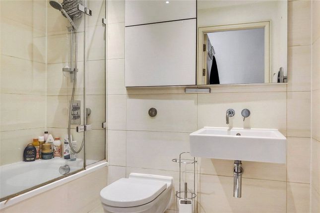 Flat 908, Central Apartments, 455, High Road, Wembley photo 5