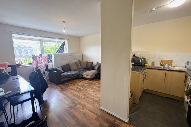 39, Tilbury Road, London photo 2
