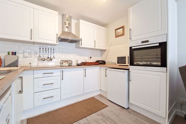 Apt 227, Block 7 Spectrum Gloucester Street, Jersey photo 3