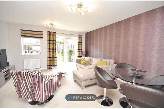 Frederick Place, Frogmore, St. Albans photo 2