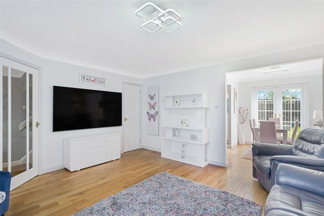 32, Ardgay Road, Stirlingshire photo 4
