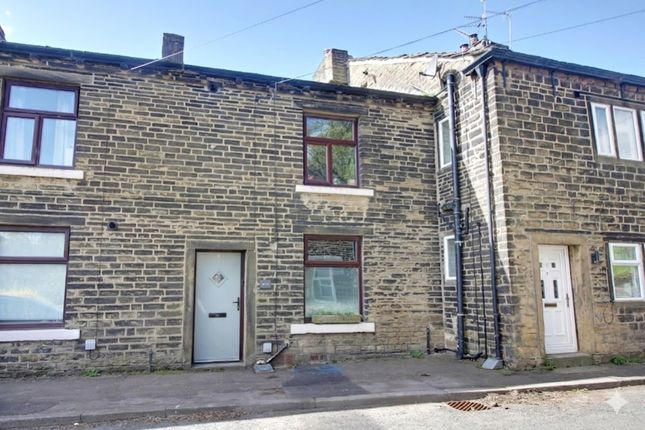 2-bed house on 6, LANE ENDS, HALIFAX, £240,000