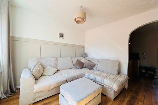 4, Hurrell Road, Great Yarmouth photo 4