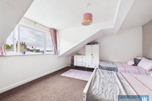 41, West Park Terrace, West Yorkshire photo 4