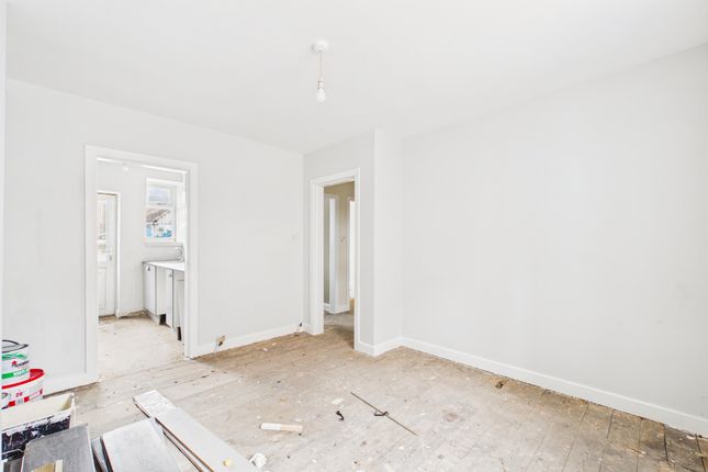 2D, Lothian Street, Dalkeith photo 4