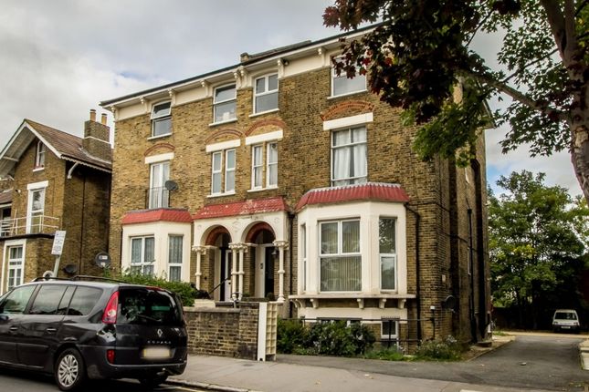 Thumbnail Maisonette to rent in Oliver Grove, South Norwood