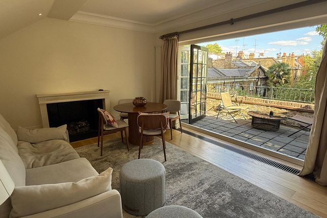 3, Egerton Gardens Mews, London photo 2
