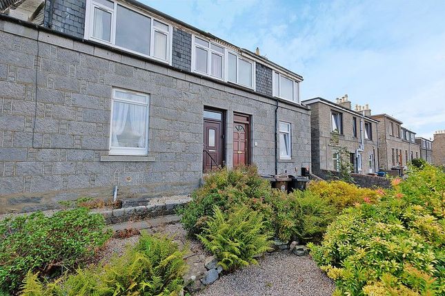 3-bed house on 208, Auchmill Road, Aberdeen, £90,000