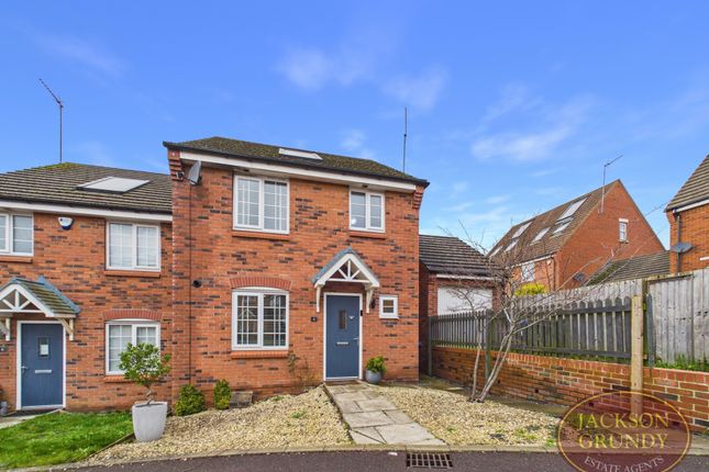 3-bed semi-detached on 4, Betony Close, Northampton, £300,000