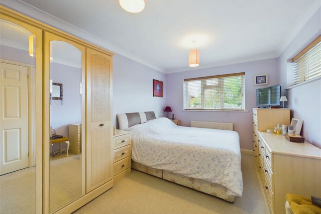 Detached house for sale in Lapwing Close, Horsham