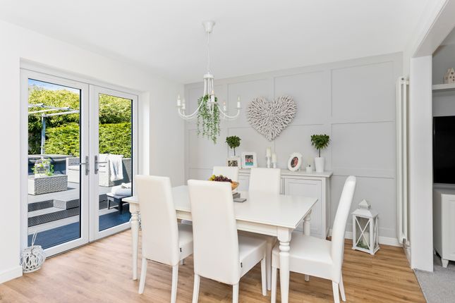 4, Cocklerow Court, Millerhill, Dalkeith photo 4