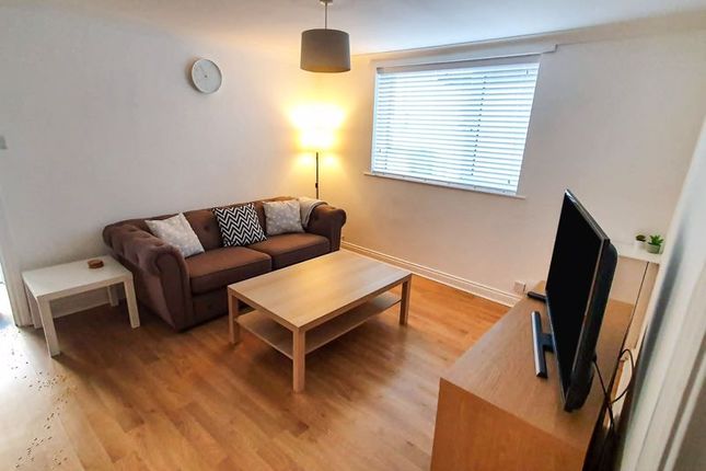 Thumbnail Property to rent in Holdenhurst Road, Bournemouth