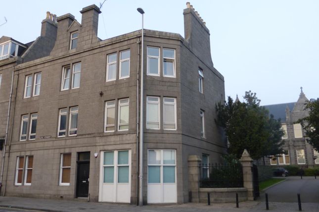 Top Floor Flat