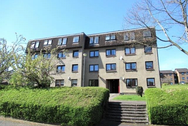 Flat to rent in Fortingall Avenue, Glasgow