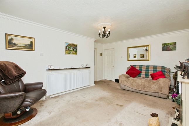 20, Borrowfield Road, Derby photo 3