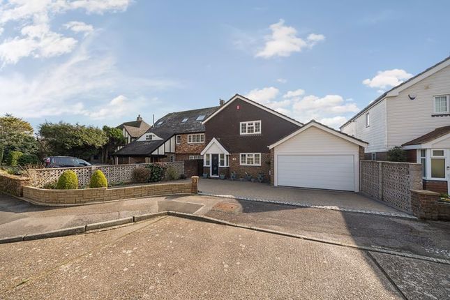 Thumbnail Detached house for sale in Cannongate Close, Hythe