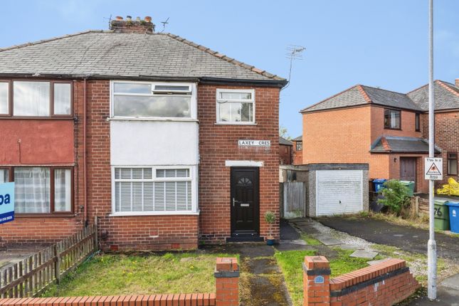 76, Laxey Crescent, Leigh photo 2