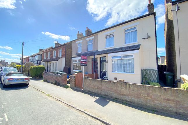 Thumbnail Semi-detached house for sale in Clarendon Road, Ashford