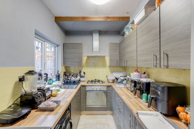82 Exeter Road, Nottingham photo 3
