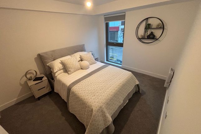 8, Laxton Court, PETERBOROUGH photo 5