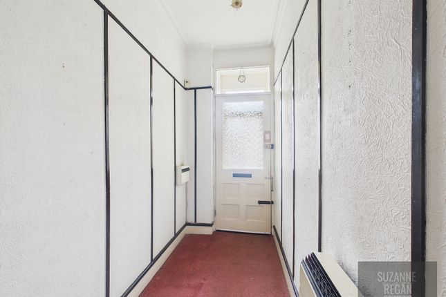 4 Sir Thomas Whites Road, Coventry photo 5