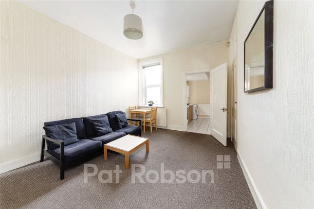 264, Wingrove Avenue, Newcastle Upon Tyne photo 4