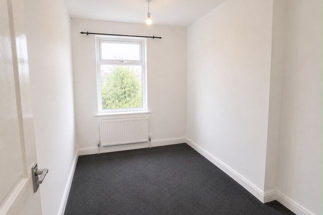 96 Coldharbour Lane, HAYES photo 4