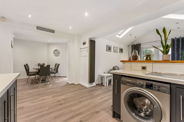 5 Wallsend Court, Widnes photo 3