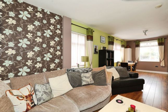 30, Church Road, Northwich photo 3