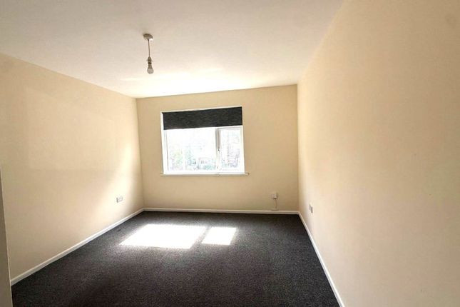 40a, Caerau Lane, Cardiff photo 4