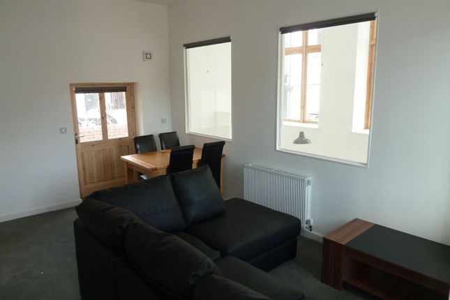 18 Artisan View, Sheffield photo 4