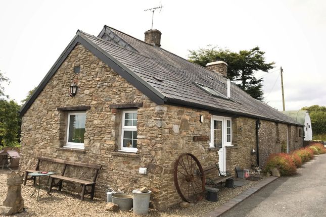 Blaenyrallt Ddu, Pontsian, Llandysul photo 3