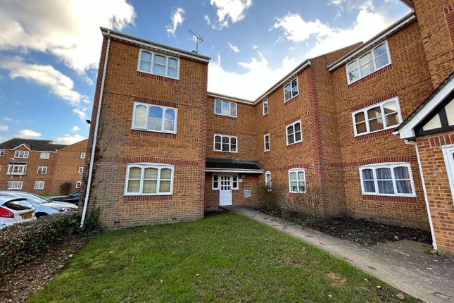 Thumbnail Flat for sale in New Road, Mitcham