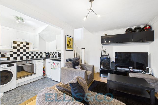 6, Horizon Close, Kent photo 4