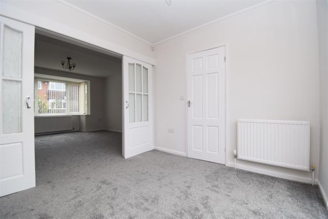 63, St Johns Mount, Wakefield photo 5