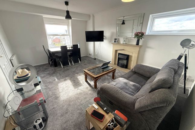 5 Windsor House, Windsor Square, Exmouth photo 2