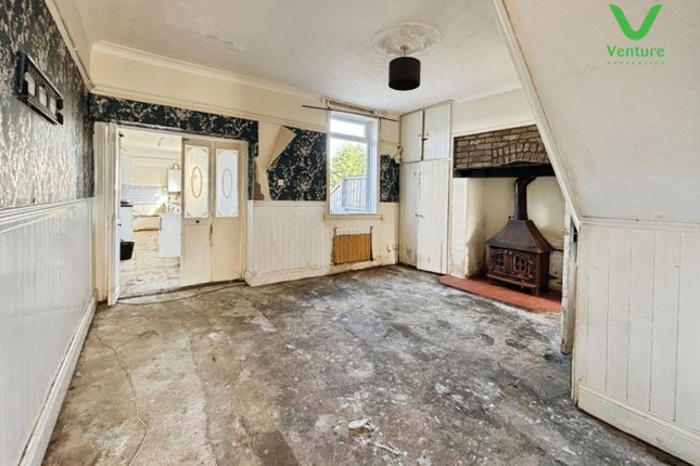 52, High Hope Street, Crook photo 4