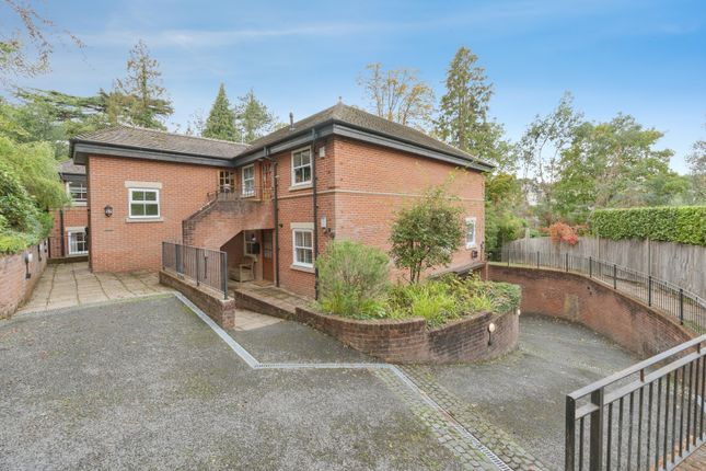 Flat 6, Mark Court, 6A, Frant Road, Kent photo 3
