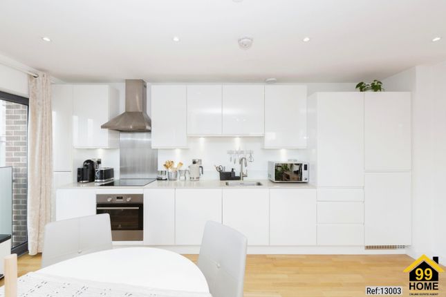 Flat to rent in Azure Building, London