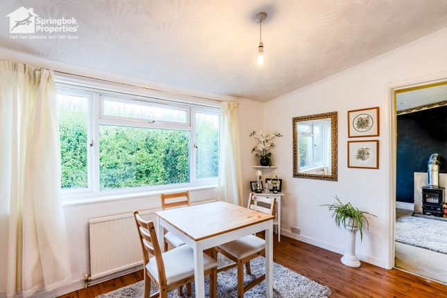 7, Edmond Road, Chepstow photo 4