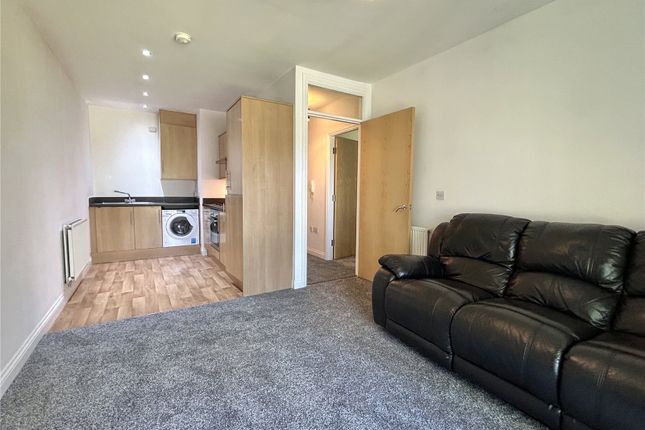 8 The Courtyard,, Stanningley Road, West Yorkshire photo 2