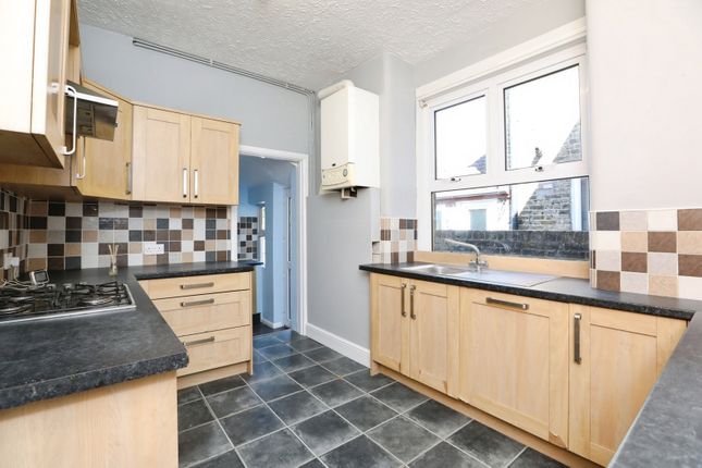 106, Queenborough Road, Sheerness photo 3