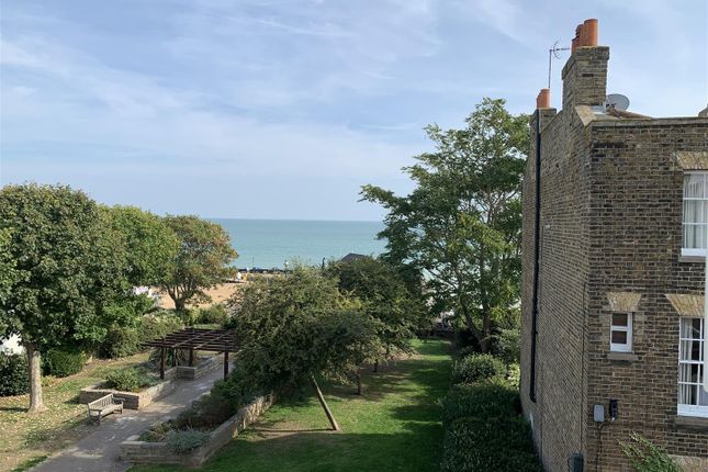 Thumbnail Flat to rent in Albion Street, Broadstairs