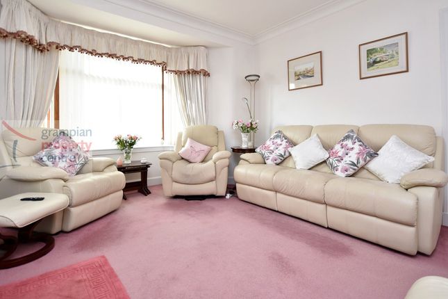 6 Wittet Drive, Elgin photo 3