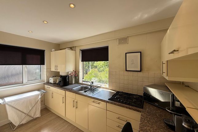 60, Aberdale Gardens, Potters Bar photo 5